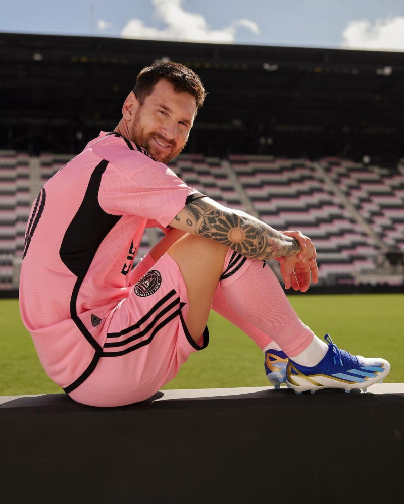 Argentina celebra los 37 años de Leo Messi como el capitán en la cima de su popularidad